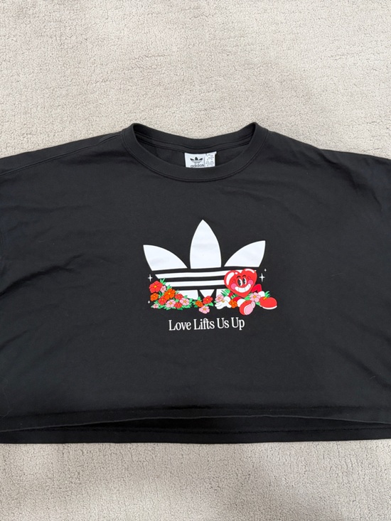 adidas Tops - adidas crop tee